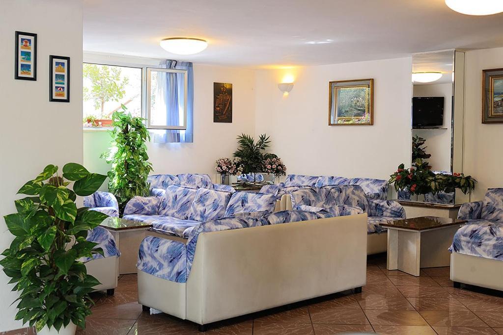 Hotel Samoa Rimini Bagian luar foto